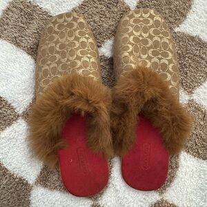 Coach Slippers Size 7